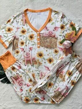 Sunflower Piglet Pajama Set - White with Orange Trim